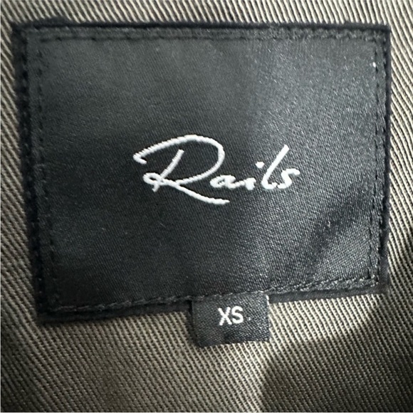 Rails Loren Khaki Star Embroidered Linen Shirt - Picture 4 of 8